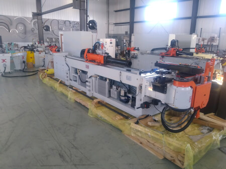 YLM CNC 80 Bender